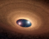 Обнаружена любопытная звездная система, мерцающая четыре раза в год