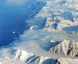 Под Гренландией нашли два водоема