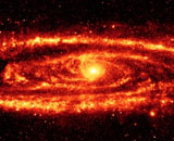 Формирование галактики Андромеды проходило не без коллизий