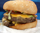 Мяса в некоторых гамбургерах содержится чуть более 2%