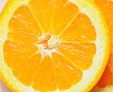 Целый апельсин лучше витамина C